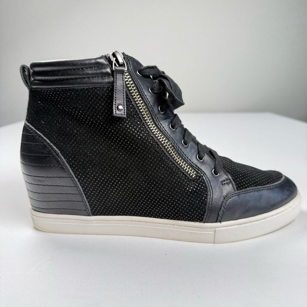 Linea Paolo Niya Black High-Top Wedge Sneaker Booties Size 9.5